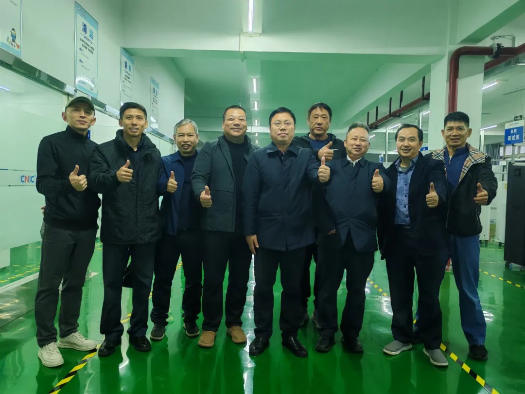品牌資訊丨長江水利委、中國一冶集團、武漢大學(xué)等專家一行蒞臨中核儀表參觀考察